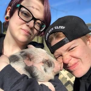 Meet your Posher, Brittany